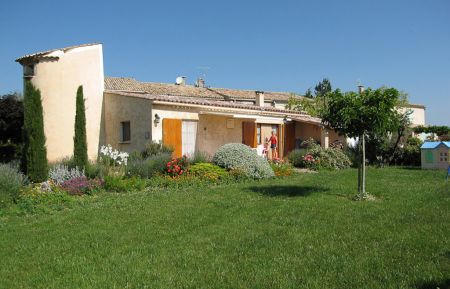 G&icirc;te n&deg;G14334 Simiane-la-Rotonde - Alpes-de-Haute-Provence - photo