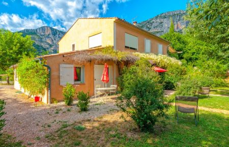 Chambre d'h&ocirc;tes n&deg;G321130 Moustiers-Sainte-Marie - Alpes-de-Haute-Provence - photo