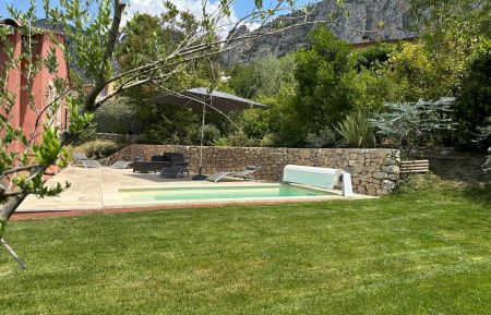 G&icirc;te n&deg;G32285 Moustiers-Sainte-Marie - Alpes-de-Haute-Provence - photo
