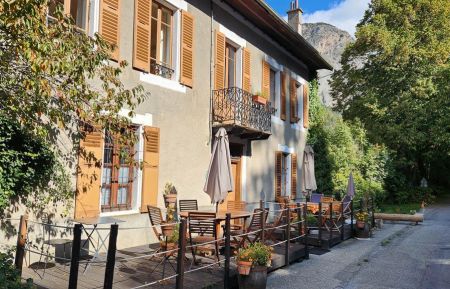 G&icirc;te n&deg;G27246 M&eacute;olans-Revel - Alpes-de-Haute-Provence - photo