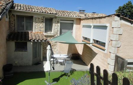 G&icirc;te n&deg;G11378 Beynes - Alpes-de-Haute-Provence - photo