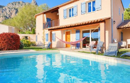 G&icirc;te n&deg;G32294 Moustiers-Sainte-Marie - Alpes-de-Haute-Provence - photo