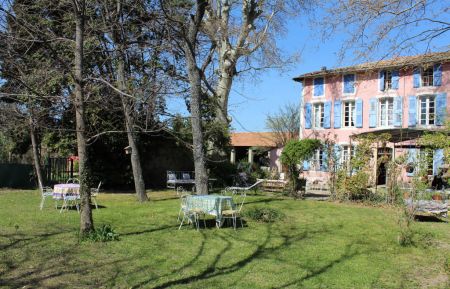 Chambre d'h&ocirc;tes n&deg;G111077 Les M&eacute;es - Alpes-de-Haute-Provence - Le jardin