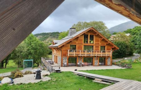 G&icirc;te n&deg;G27367 Enchastrayes - Alpes-de-Haute-Provence - photo