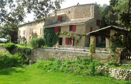 G&icirc;te n&deg;G11379 Les M&eacute;es - Alpes-de-Haute-Provence - photo