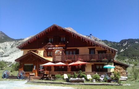 Gite de groupe n&deg;10608 N&eacute;vache - Hautes-Alpes - Le g&icirc;te l'&eacute;t&eacute;