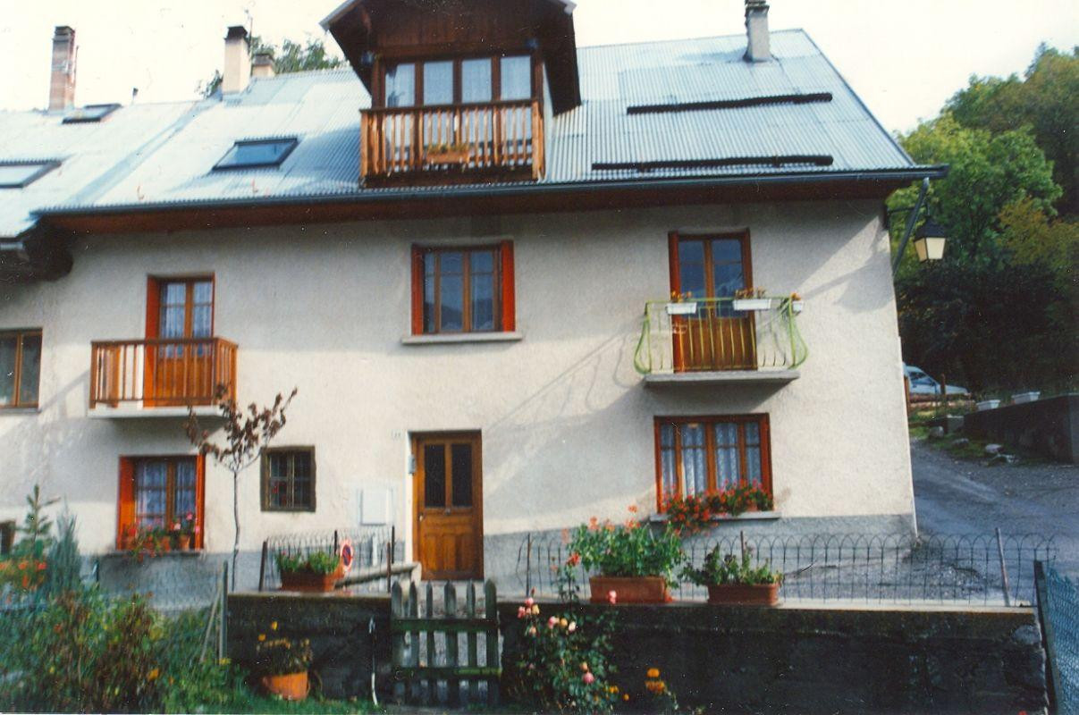 photo 0
