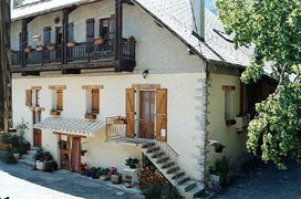 photo 0