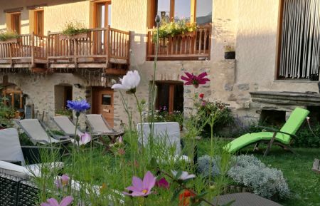 Chambre d'h&ocirc;tes n&deg;11101 Villar-d'Ar&ecirc;ne - Hautes-Alpes - Coin jardin