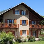 Le g&icirc;te Clapeyto est situ&eacute; au rdc de la maison d'habitation des propri&eacute;taires