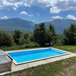 piscine 9 x 4 avec plage immerg&eacute;e 