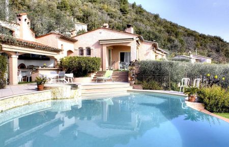 G&icirc;te n&deg;7025 Saint-Jeannet - Alpes-Maritimes - photo