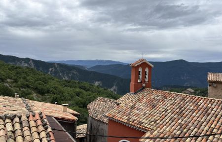 G&icirc;te n&deg;2143 Auvare - Alpes-Maritimes - G&icirc;te l'Auvarois 1- Vue du G&icirc;te - Gites de France Alpes-Maritimes