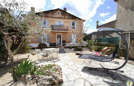 G&icirc;te n&deg;G220011 Nyons - Dr&ocirc;me - photo