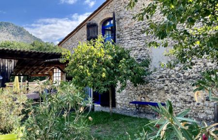 G&icirc;te n&deg;G113201 Die - Dr&ocirc;me - photo
