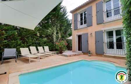 G&icirc;te n&deg;G220022 Nyons - Dr&ocirc;me - photo