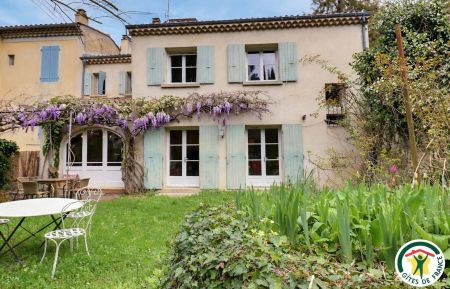G&icirc;te n&deg;G114010 Dieulefit - Dr&ocirc;me - photo