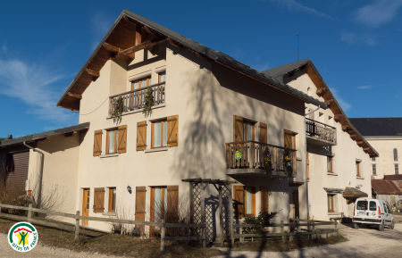 G&icirc;te n&deg;129108 Corren&ccedil;on-en-Vercors - Is&egrave;re - photo