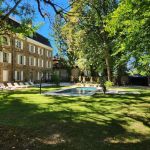 Chateau-Rochetiere-Parc-Piscine