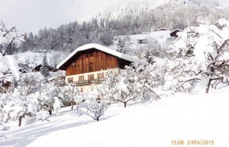 G&icirc;te n&deg;73G114138 Flumet - Savoie - "Belle Tour", hiver 2015