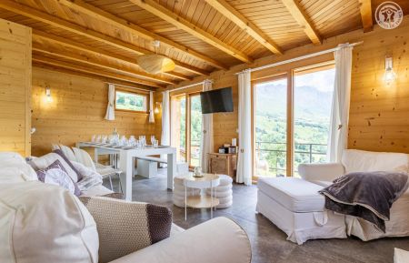 G&icirc;te n&deg;73G13228 Albiez-Montrond - Savoie - photo