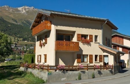 G&icirc;te n&deg;73G23124 Aussois - Savoie - Notre maison, le g&icirc;te se trouve au rez-de-chauss&eacute;e.