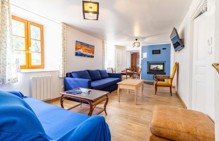 G&icirc;te n&deg;73G181106 Ruffieux - Savoie - photo