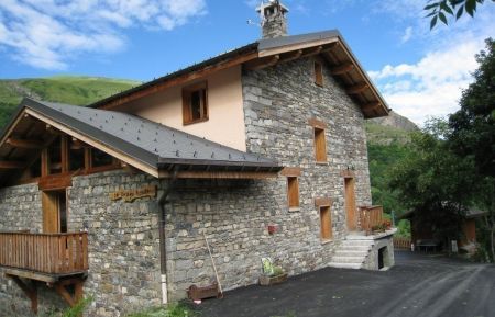 G&icirc;te n&deg;73G257203 Les Belleville - Savoie - vous &ecirc;tes arriv&eacute;s