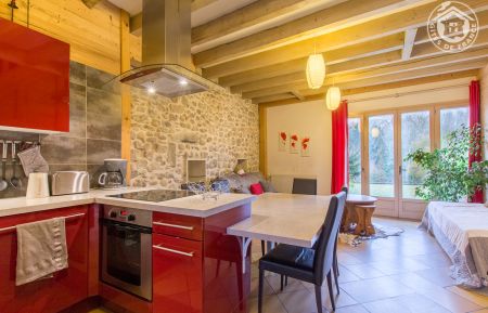 G&icirc;te n&deg;73G281105 Saint-Sulpice - Savoie - photo