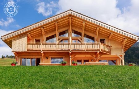 G&icirc;te n&deg;73G34212 Beaufort - Savoie - G&icirc;te dans la moiti&eacute; gauche de la maison