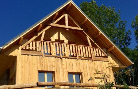 G&icirc;te n&deg;73G107132 Entremont-le-Vieux - Savoie - Fa&ccedil;ade Est