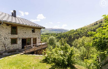 G&icirc;te n&deg;73G244137 Les Belleville - Savoie - photo
