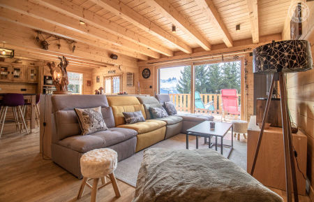 G&icirc;te n&deg;73G138165 Jarrier - Savoie - salon
