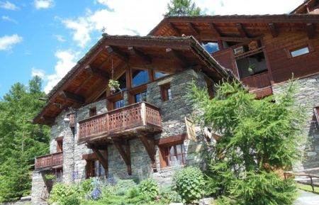 Le chalet l'été Gîte n°73G232135 Sainte-Foy-Tarentaise - Savoie - Le chalet l'été