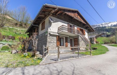 G&icirc;te n&deg;73G34133 Beaufort - Savoie - photo