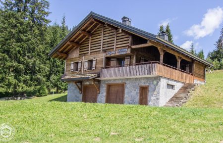 G&icirc;te n&deg;160034 Manigod - Haute-Savoie - photo