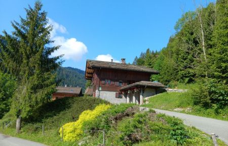 G&icirc;te n&deg;136077 Le Grand-Bornand - Haute-Savoie - Le chalet