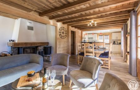 G&icirc;te n&deg;160081 Manigod - Haute-Savoie - photo