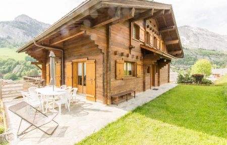 G&icirc;te n&deg;136170 Le Grand-Bornand - Haute-Savoie - photo