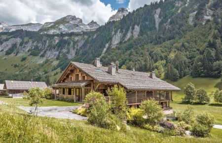 G&icirc;te n&deg;136232 Le Grand-Bornand - Haute-Savoie - photo