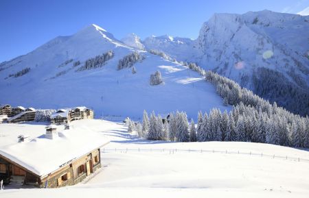 G&icirc;te n&deg;160084 Manigod - Haute-Savoie - Chalet dans la station de ski de Manigod